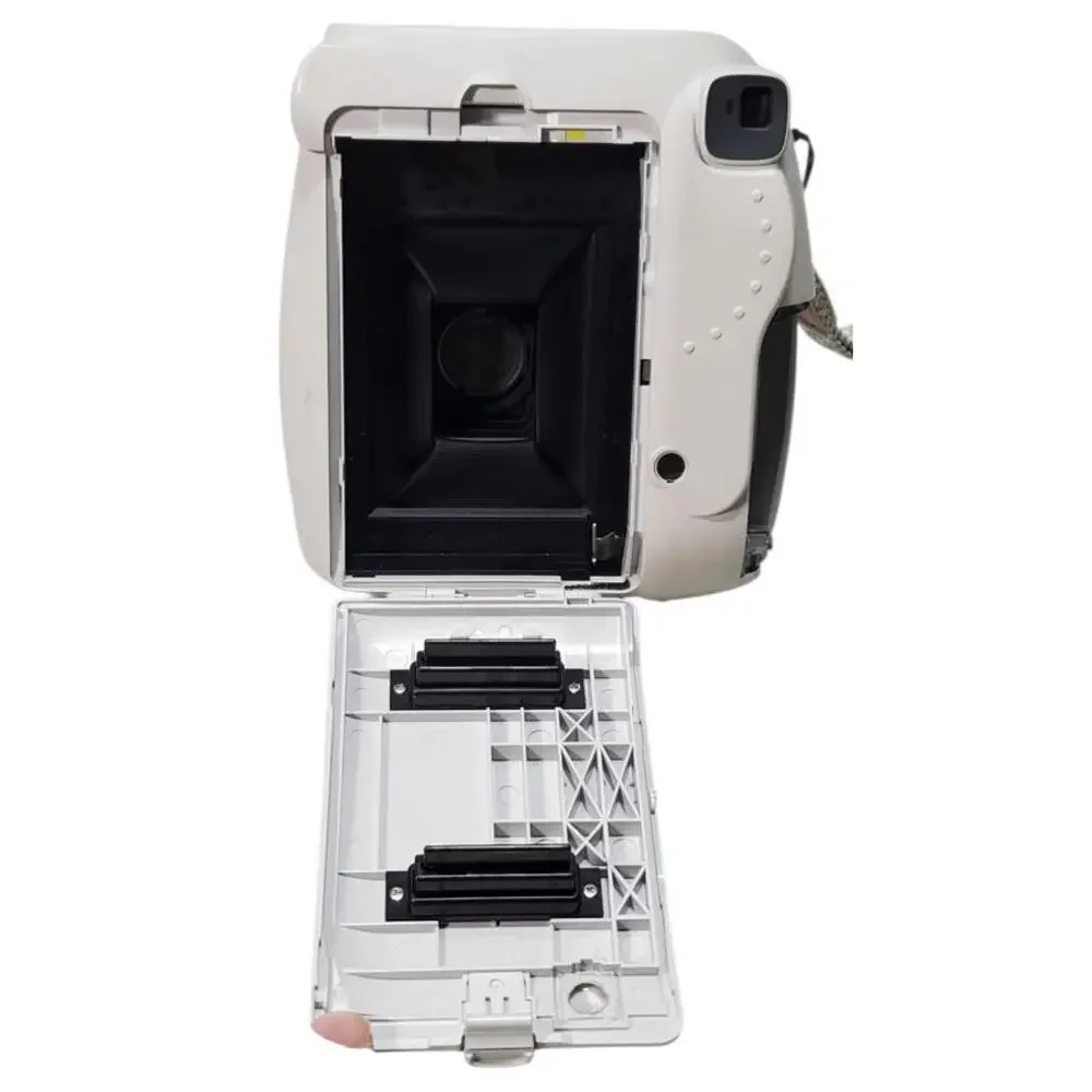 Genuine Fuji Instax Mini 9 Instant Camera  Smokey White TESED NO BATTERY COVER